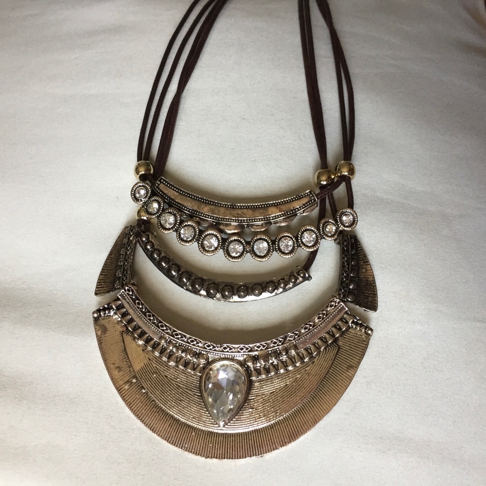 NWOT!!! Big Golden Egyptian like Necklace.